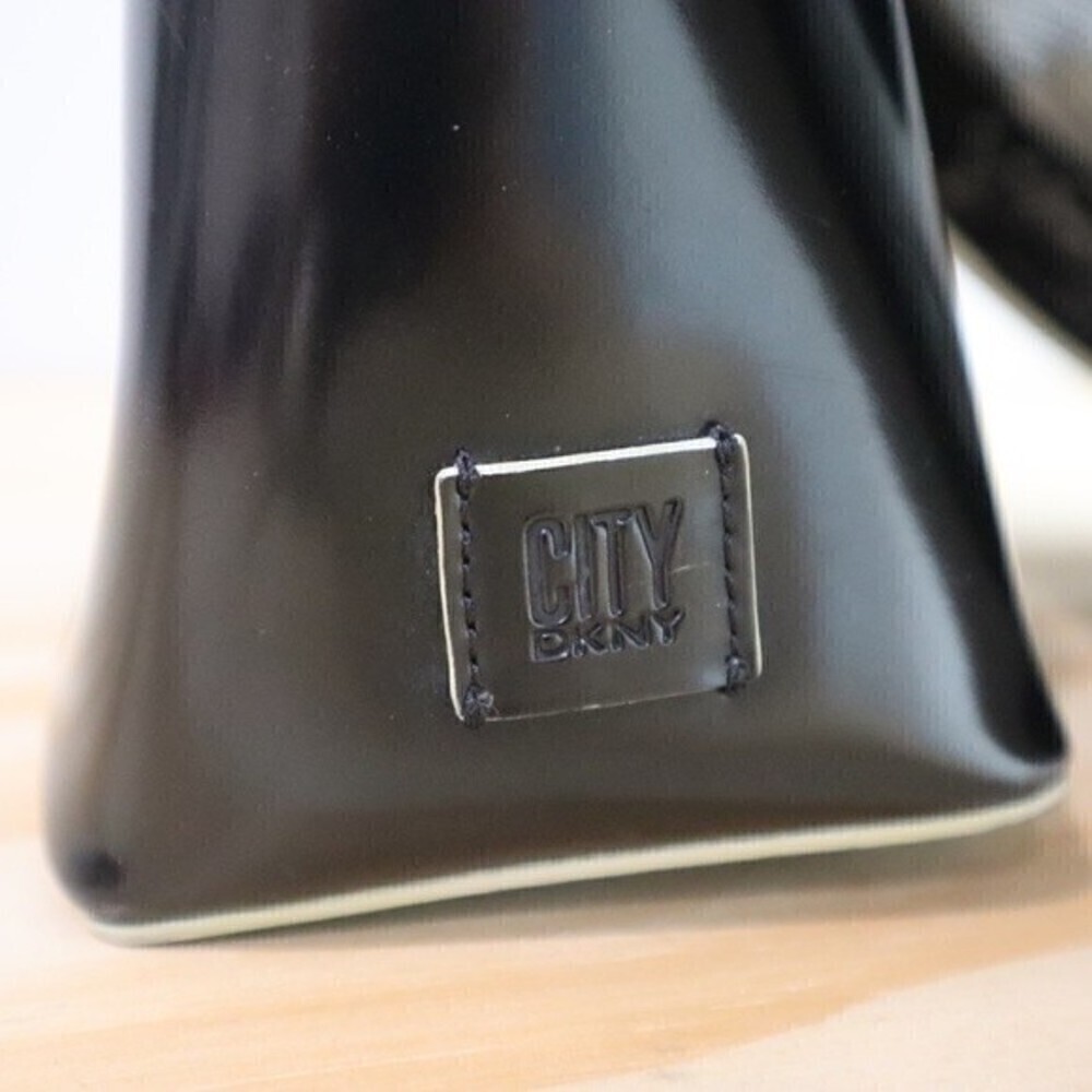 DKNY  Mini Bag Mini‎ Purse Patent Leather Black - Picture 5 of 8